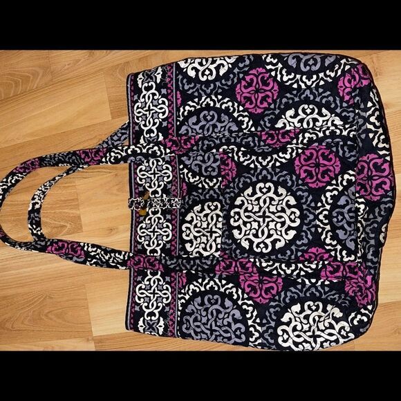 VERA BRADLEY Large Tote Bag VERA BRADLEY Large Tote Bag VERA BRADLEY Large Tote - Picture 8 of 14
